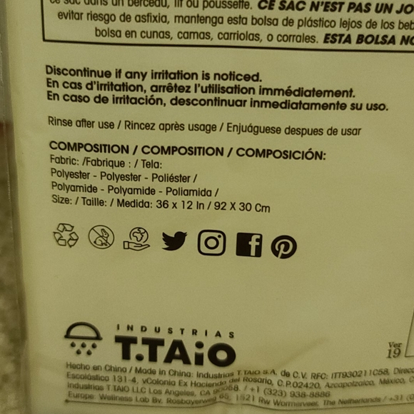 NWT Relax by T. Tail Exfoliating Wash Cloth - Picture 3 of 5